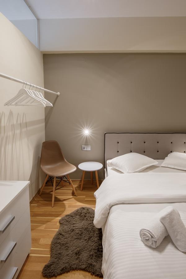 Evel'S Home Suites Salonicco Esterno foto