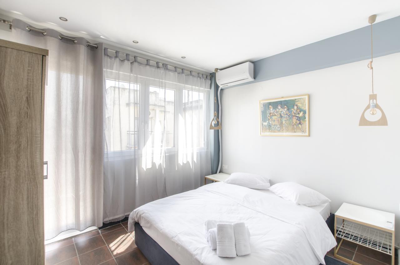 Evel'S Home Suites Salonicco Esterno foto