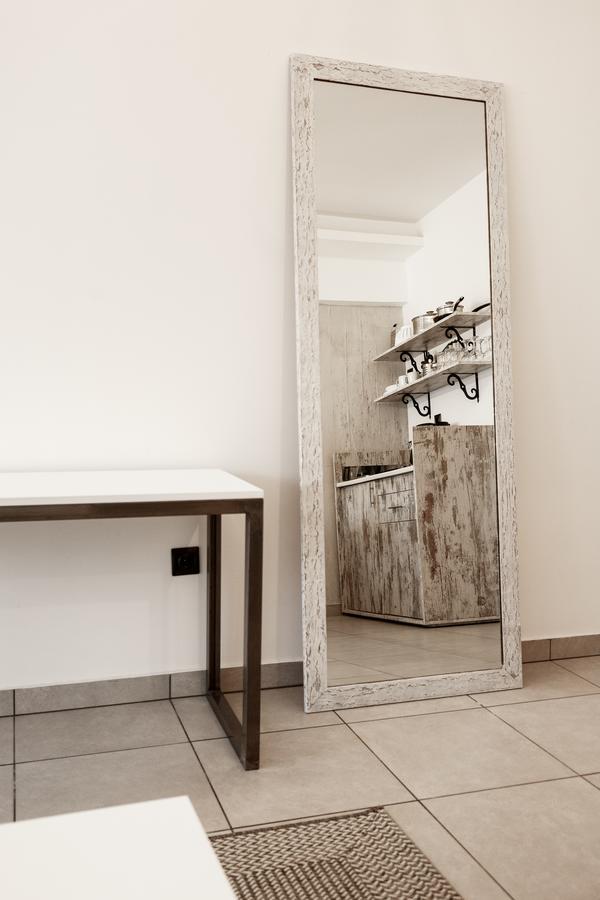 Evel'S Home Suites Salonicco Esterno foto